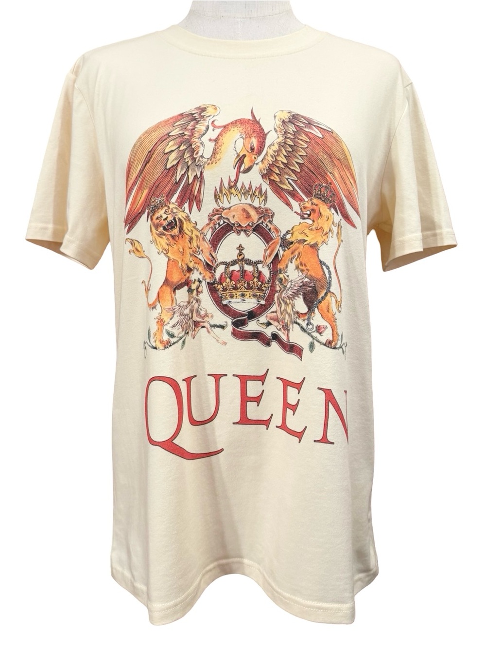 Queen Graphic Tee In Cream Size Small